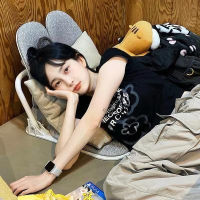 特维和他的七个女儿